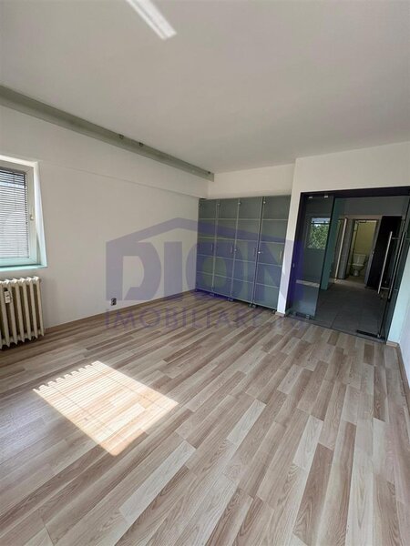 APARTAMENT 3 CAM, BD.UNIRII TRIBUNAL